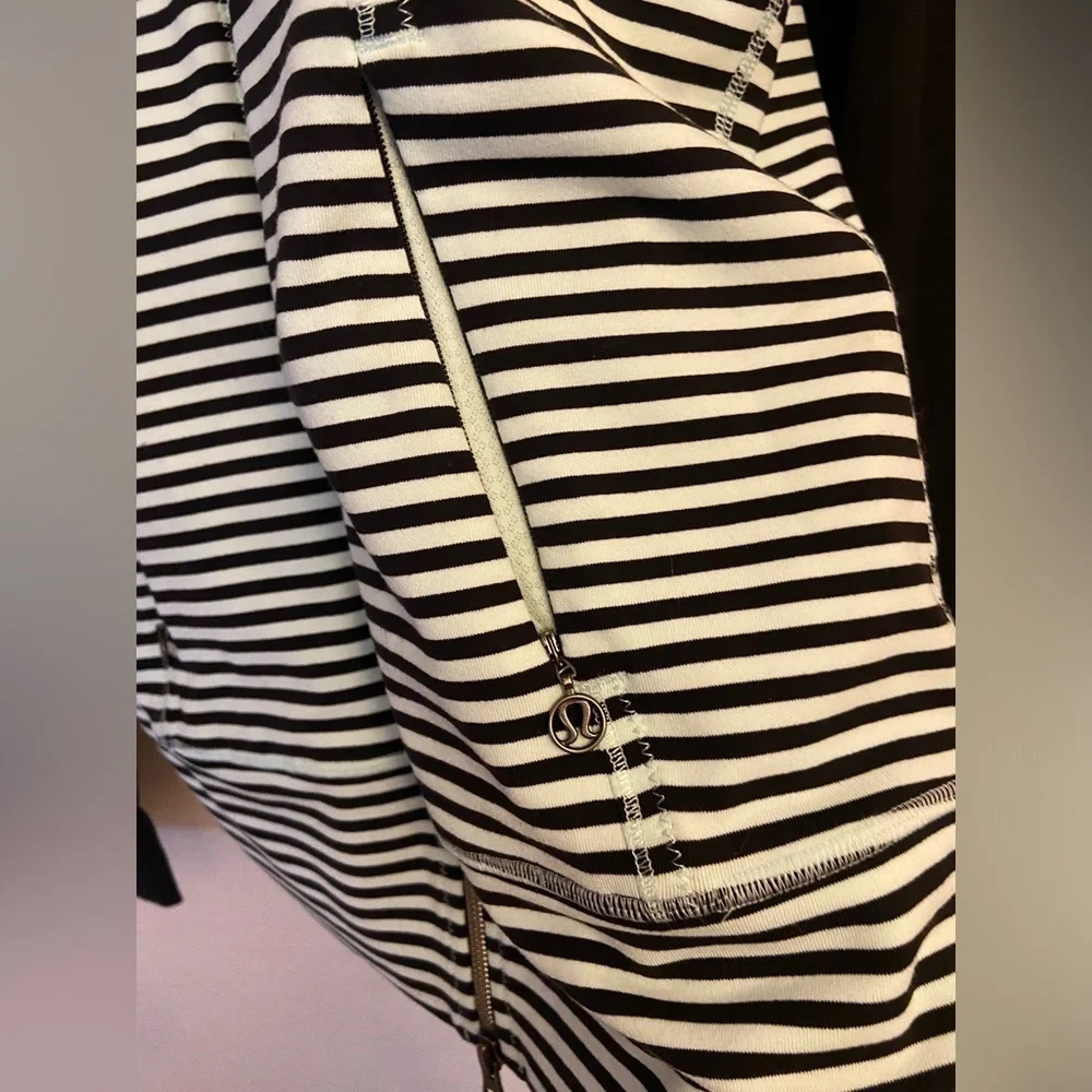 lululemon athletica fast shipping